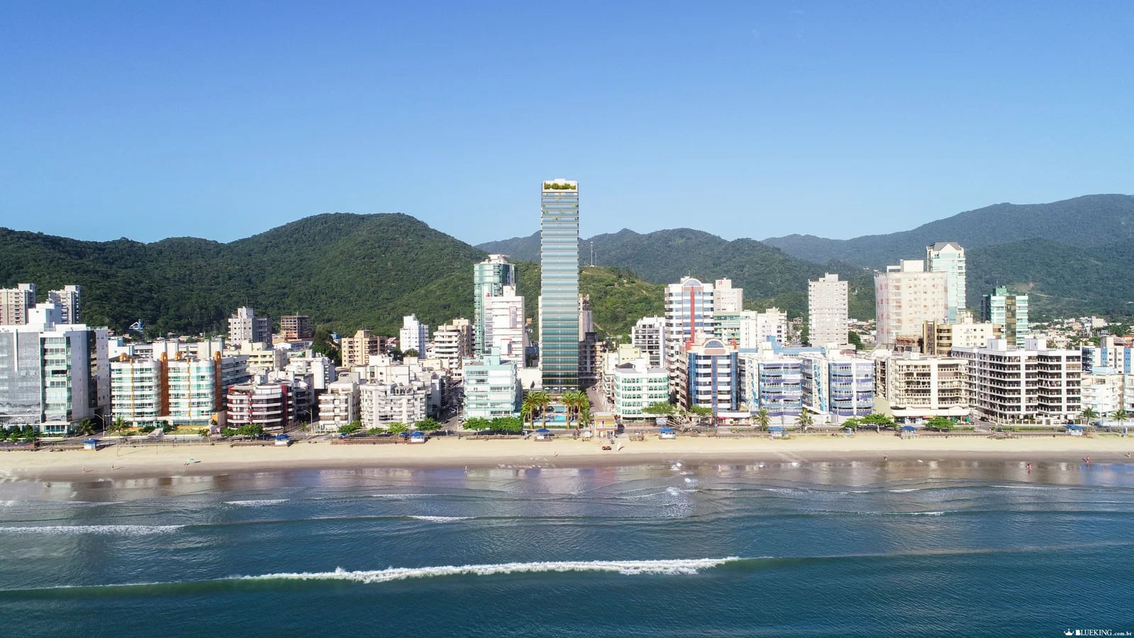 Vista aérea do Sunny Coast na orla de Itapema